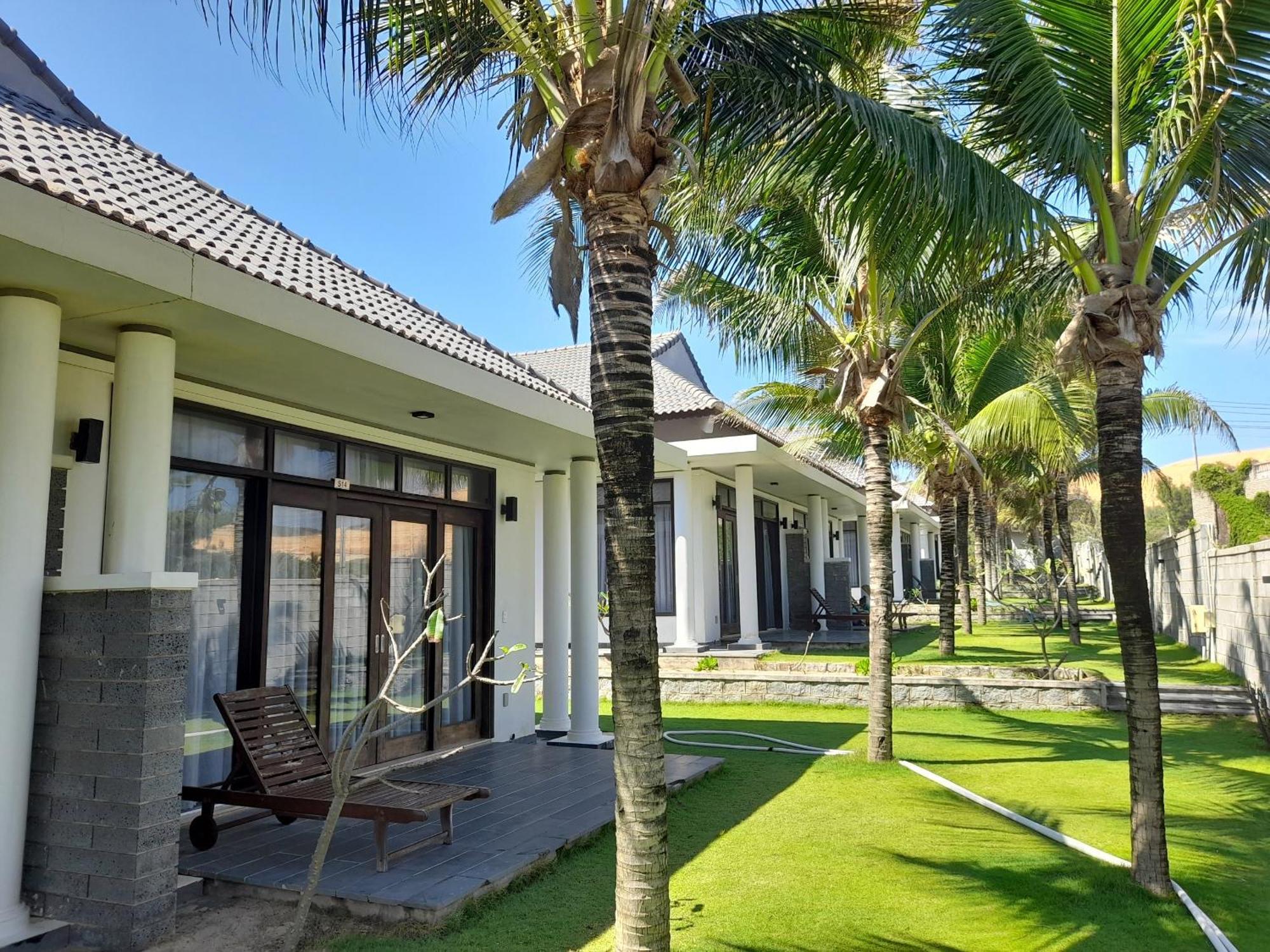 Starlight Villa Beach Resort & Spa Phan Thiet Exterior foto