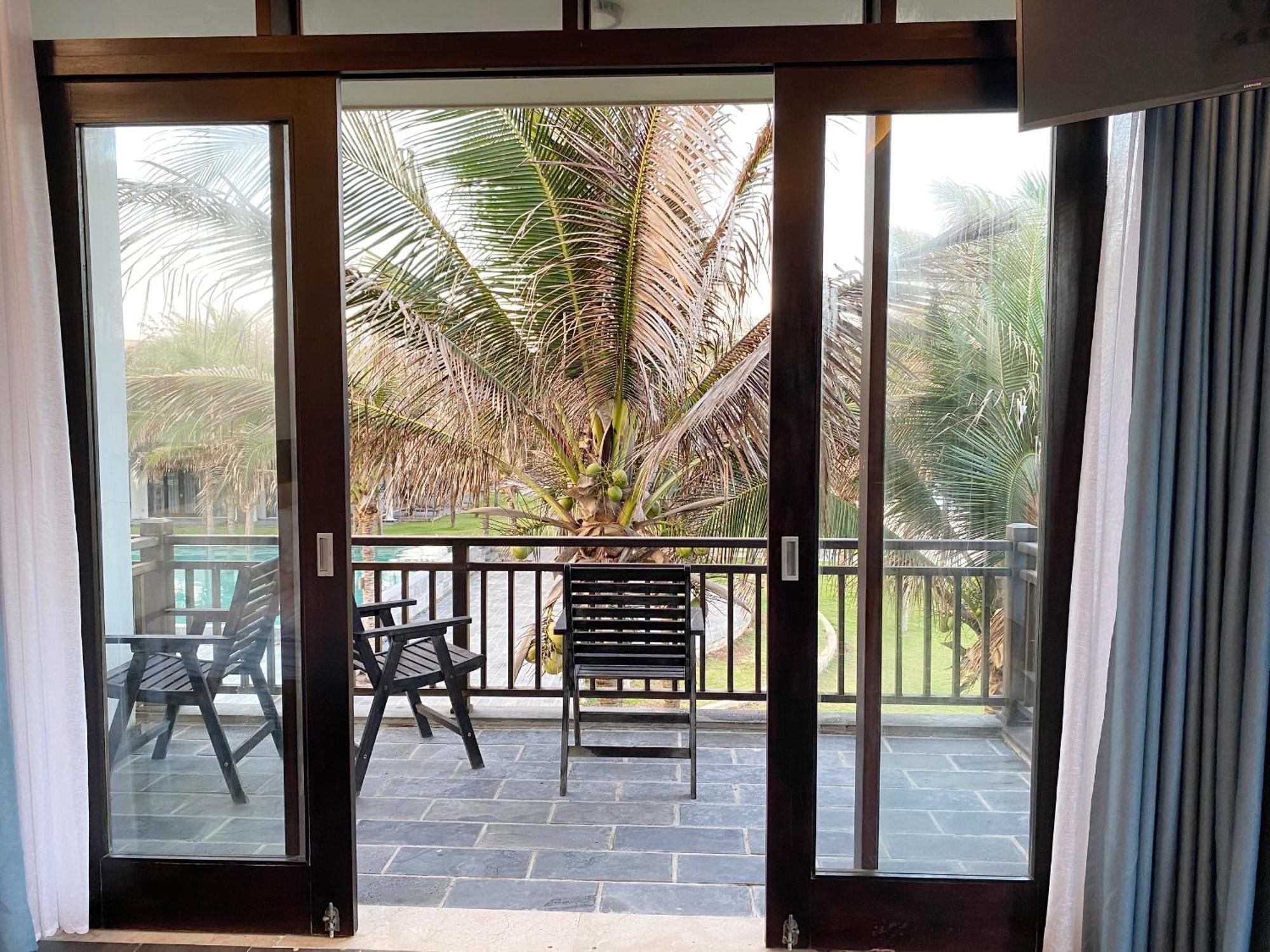 Starlight Villa Beach Resort & Spa Phan Thiet Exterior foto
